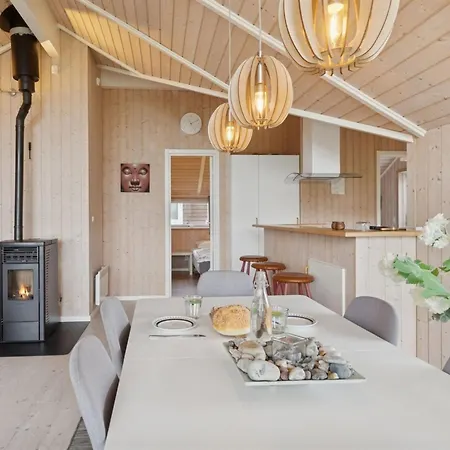 Terne - 90m From The Sea By Interhome *