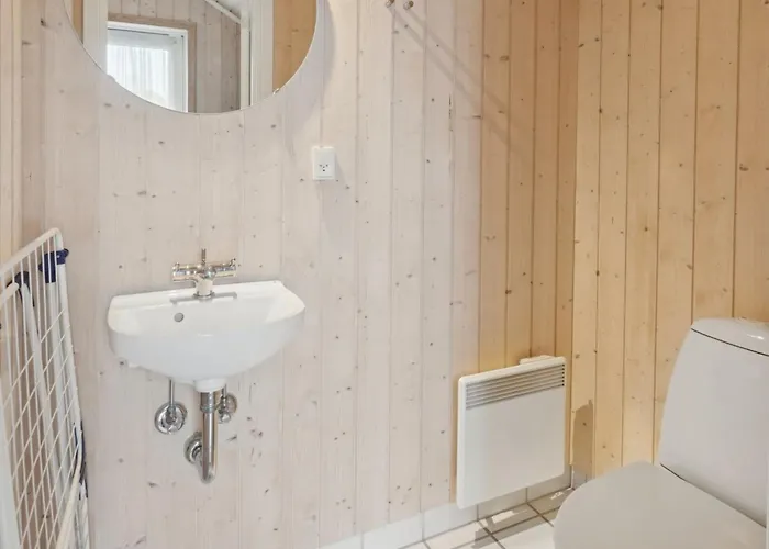 Terne - 90m From The Sea By Interhome Klint